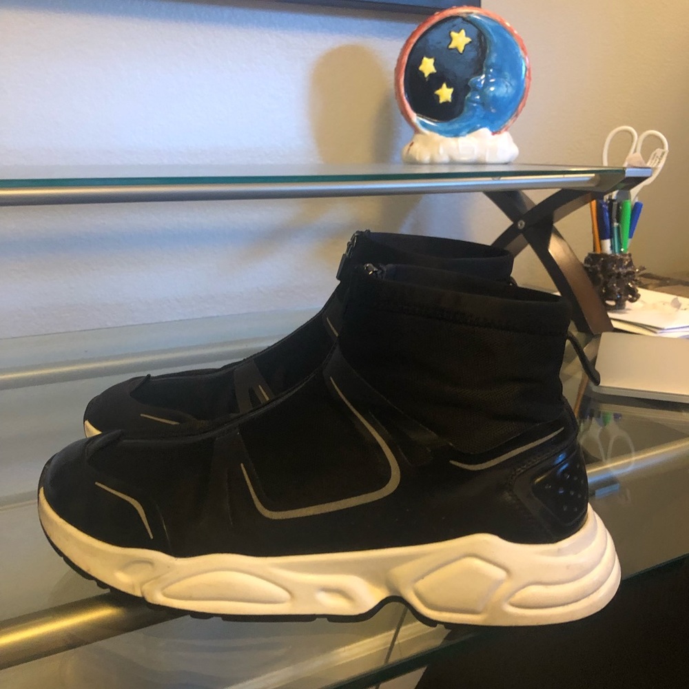 Zara sock high top